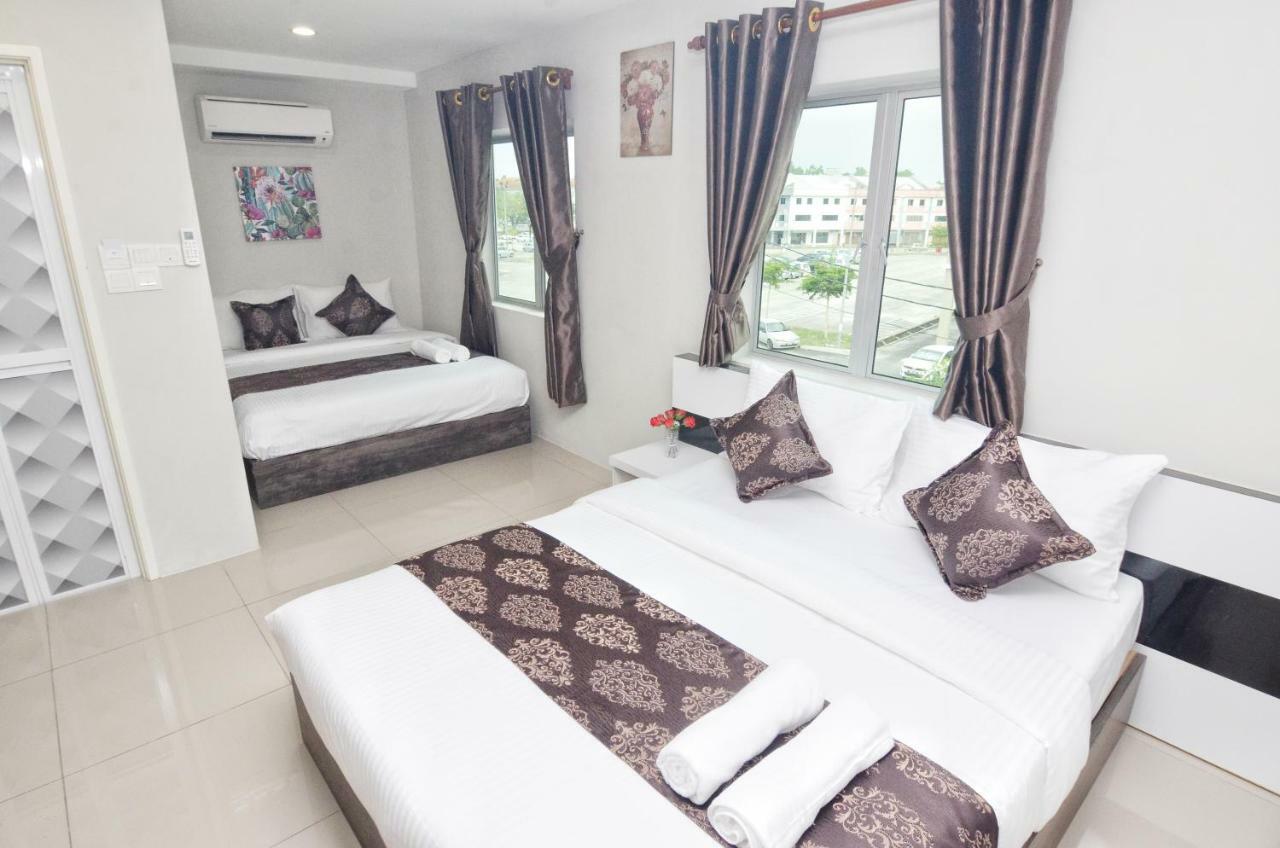 K Vila Hotel Sungai Petani Exterior photo